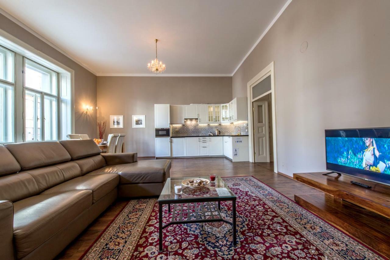 ✰Downtown Grand Apartment - Old Town Top Location✰ プラハ エクステリア 写真