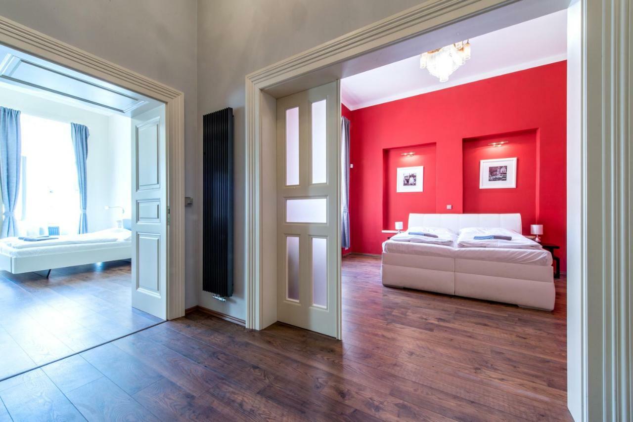 ✰Downtown Grand Apartment - Old Town Top Location✰ プラハ エクステリア 写真